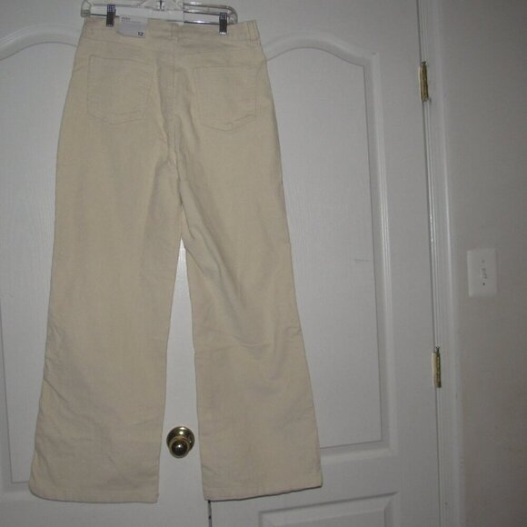 NWT AEROPOSTALE High Rise Wide Leg Corduroy Stretch Cream Pants Size 12 - Picture 3 of 6